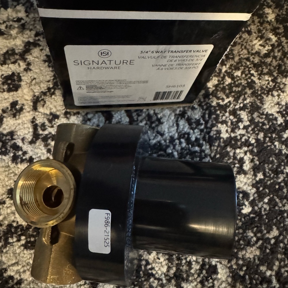 Signature Hardware 3/4" 6-Way Transfer Valve
SH6103
New in box.